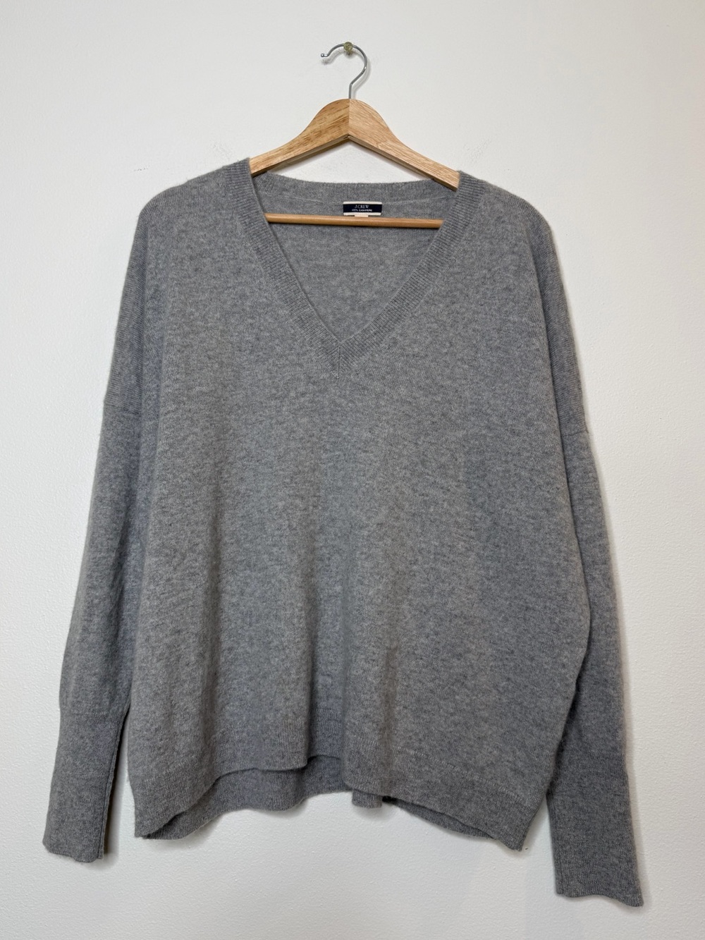J. Crew 100% Cashmere V-Neck Sweater in grey size large relaxed slouchy luxury